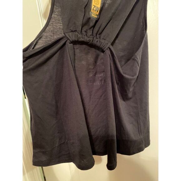 NWT Small Zumba Black Open Back Tank‎ - Picture 4 of 4